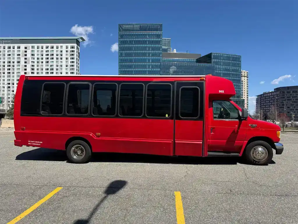 Shuttle Bus Boston