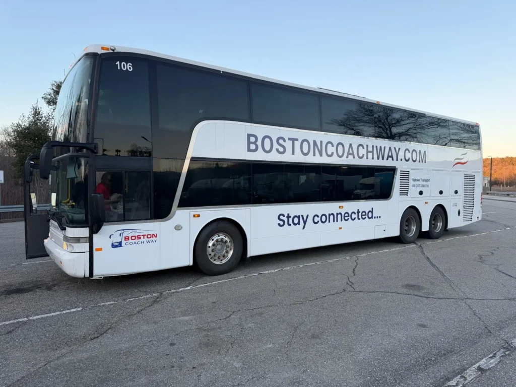 81 Passenger Large Double Decker Bus